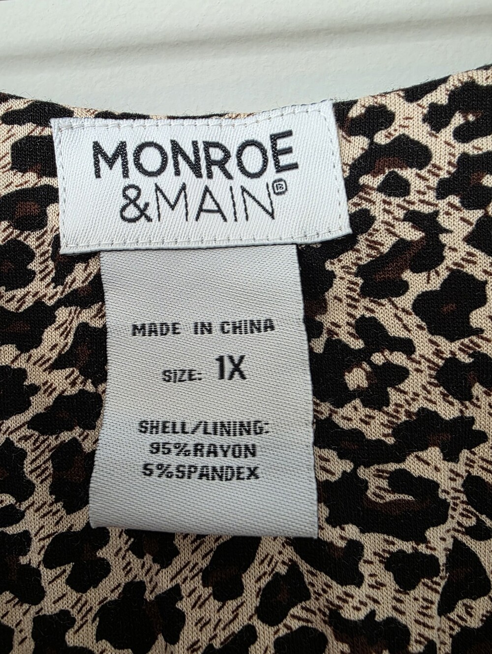 Monroe & Main sleeveless maxi dress leopard print 1X - Picture 4 of 9